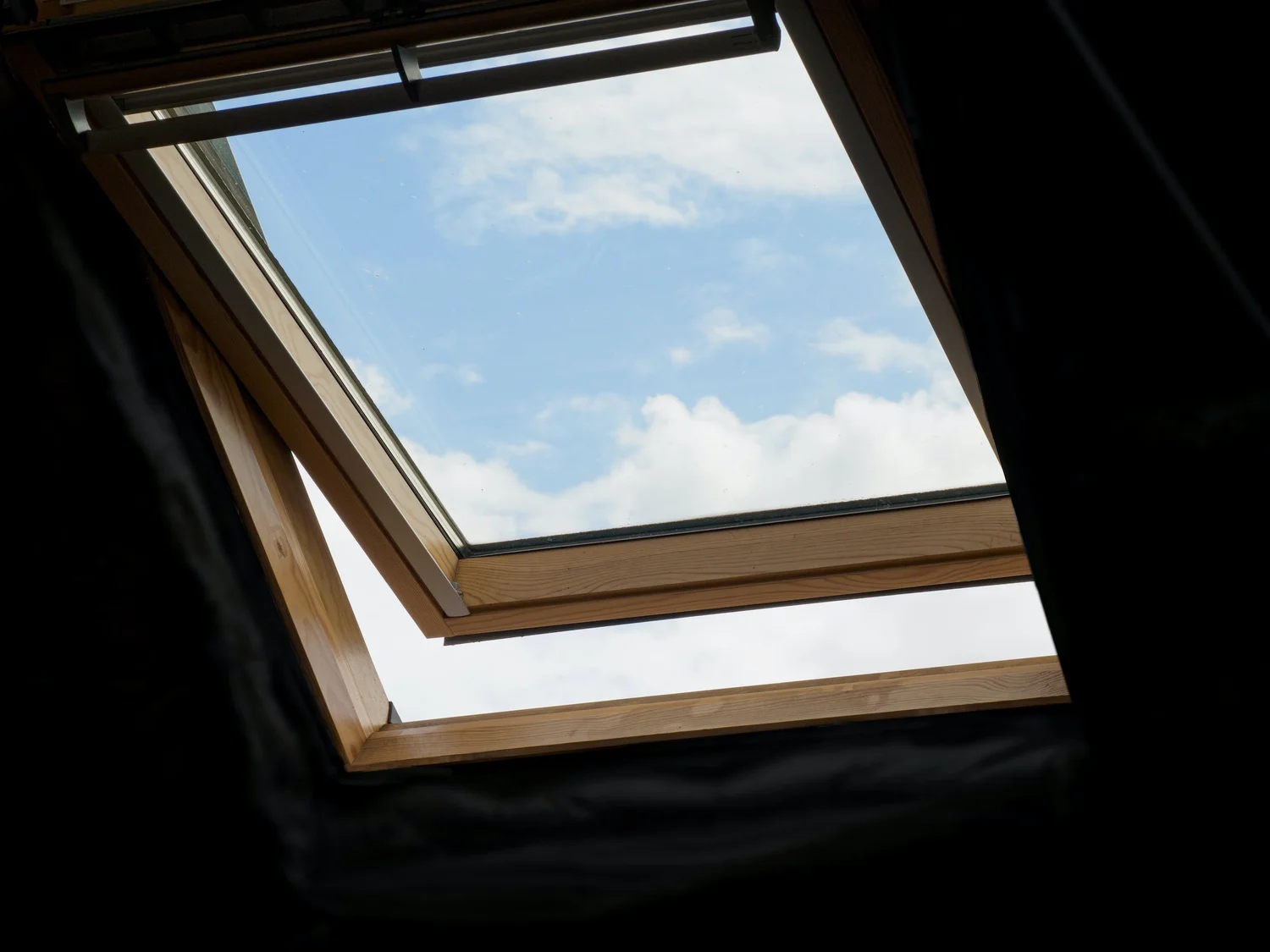 A Simple Guide to Different Types of Skylights