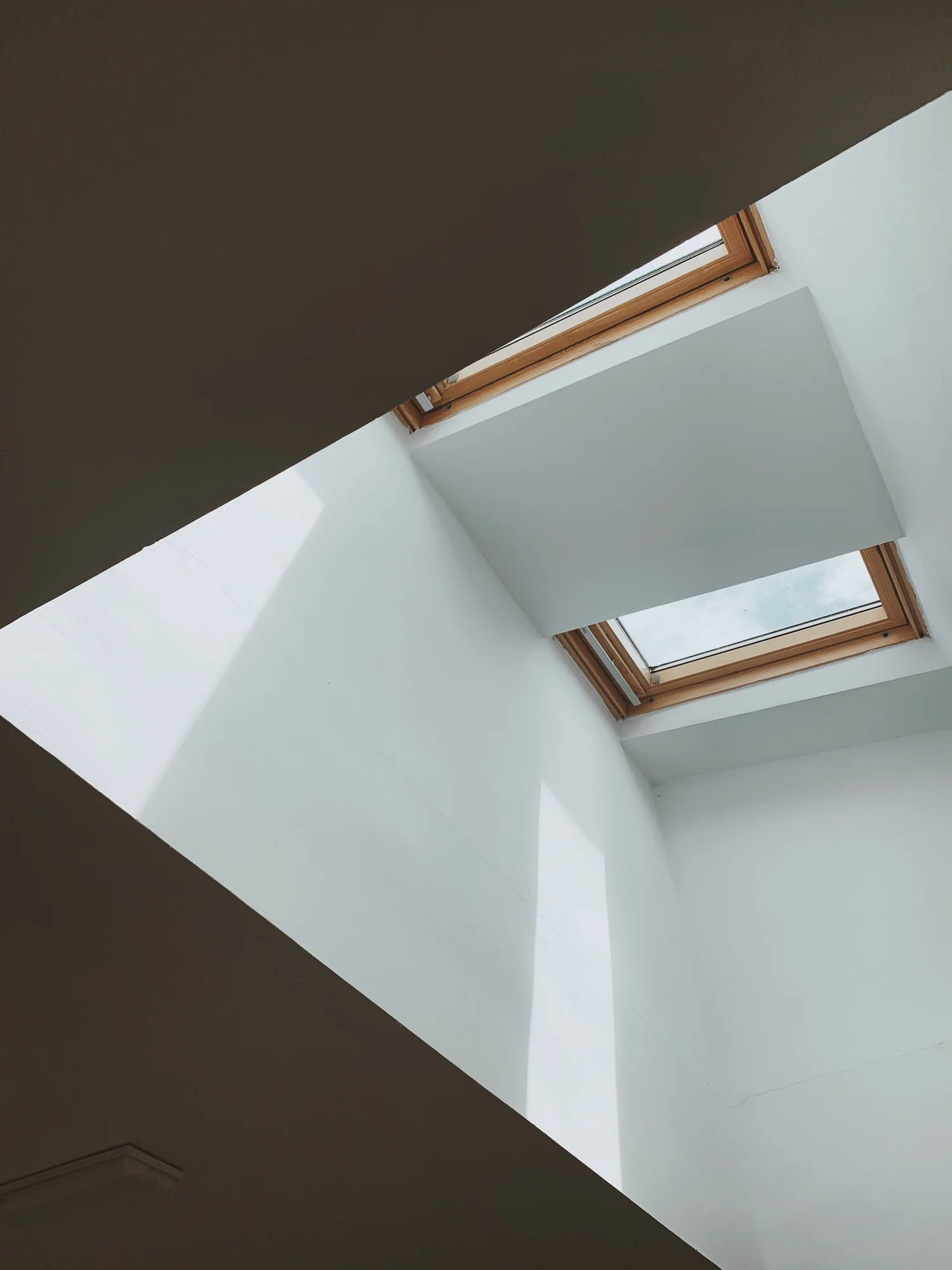 Reasons to Hire a Professional Roofer for Skylight Installation